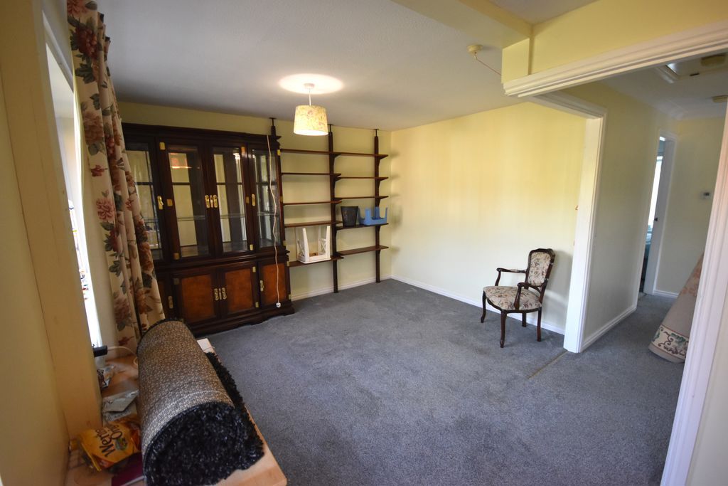 Property photo 3 of 11 Photo 11