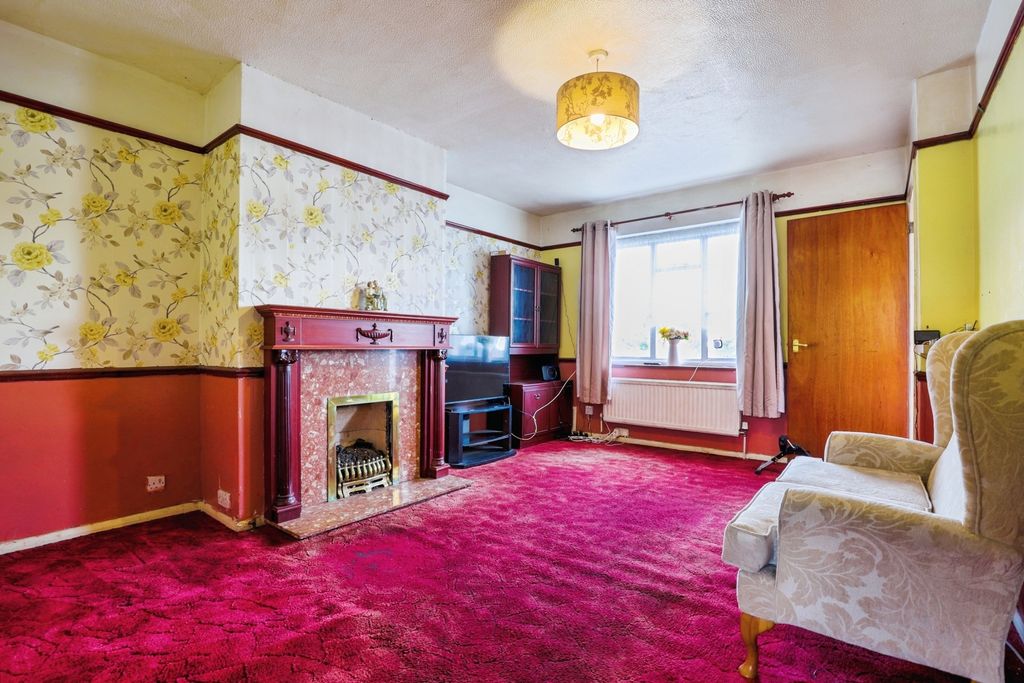Property photo 3 of 11 Pbox-Img.Jpg