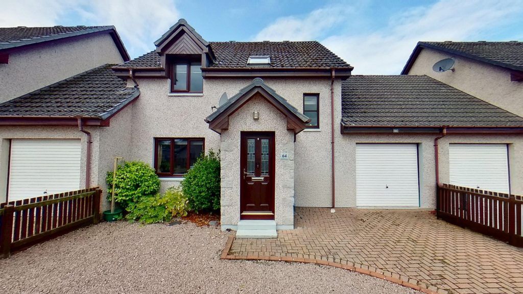 Property photo 1 of 16