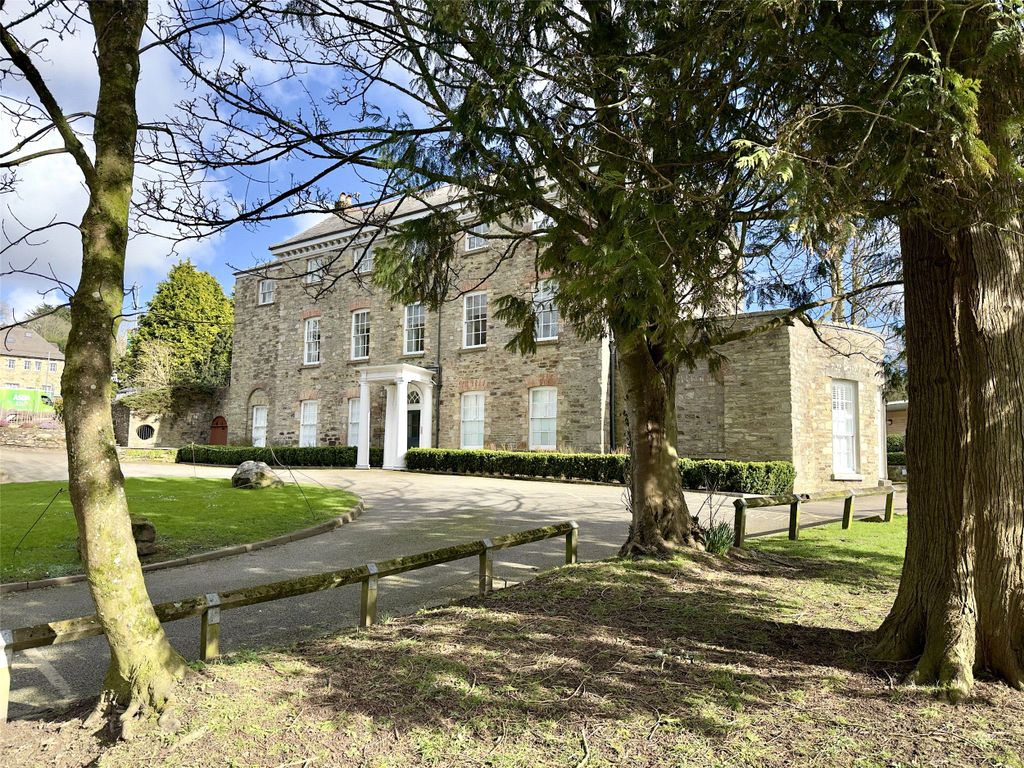 Property photo 1 of 15 Picture No. 13