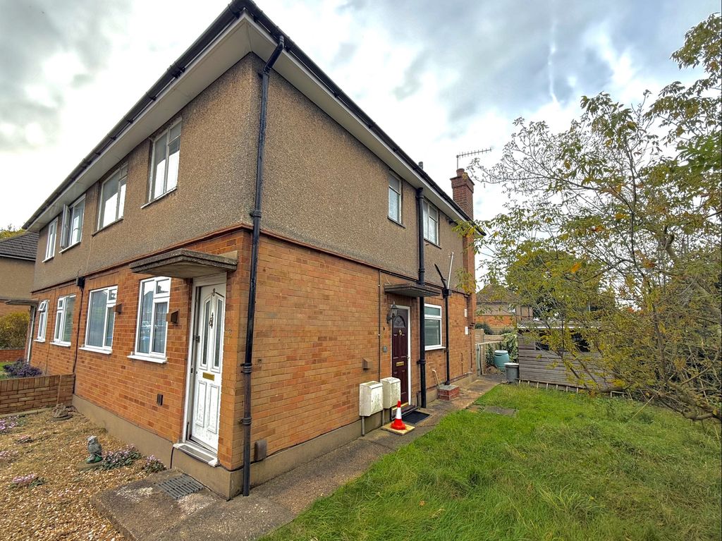 Property photo 1 of 7 Photo 9