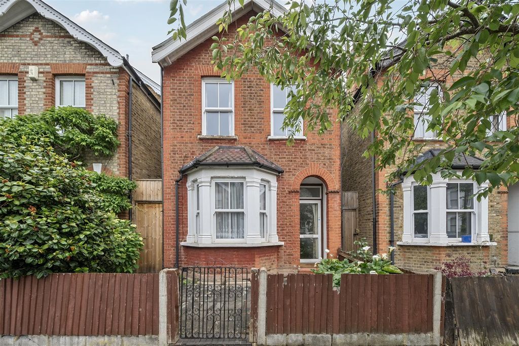 Property photo 1 of 14