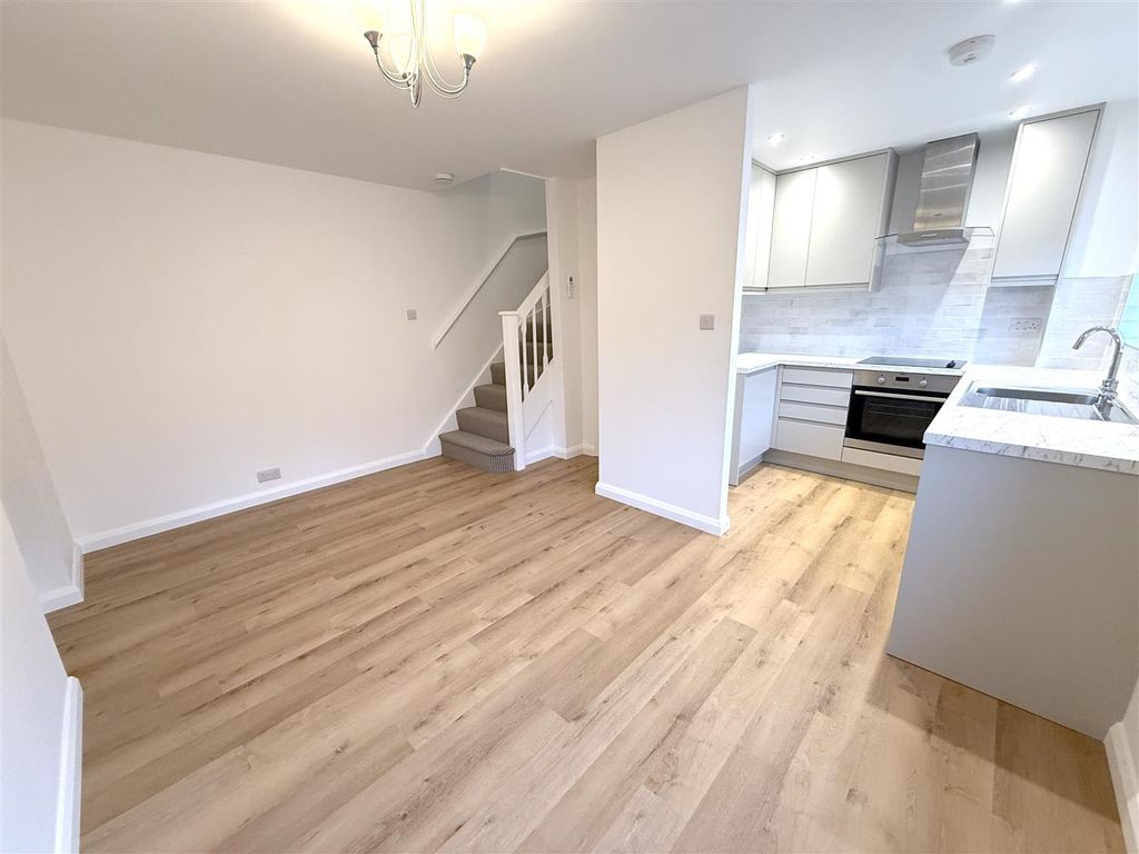 Property photo 2 of 10 Img_3328.Jpg