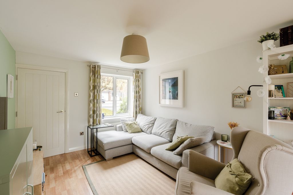 Property photo 3 of 18 Photo 3