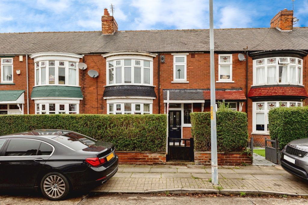 Property photo 2 of 17