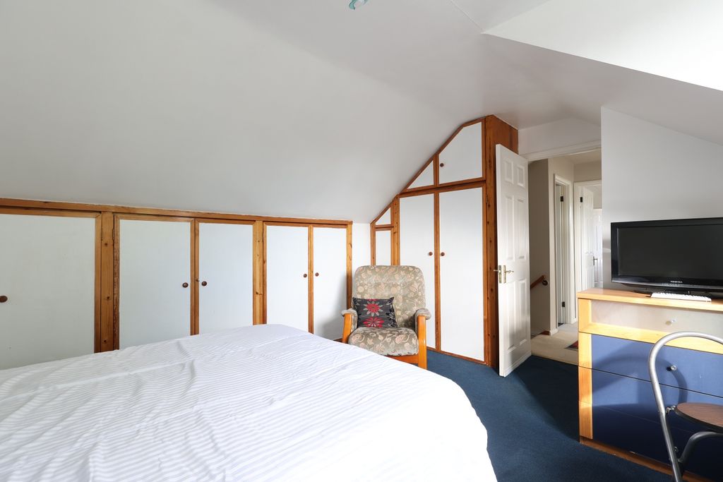 Property photo 2 of 4 Y67A1851
