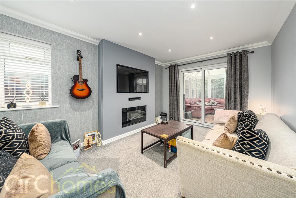 Property photo 2 of 26 Dsc08528-Edit.Jpg