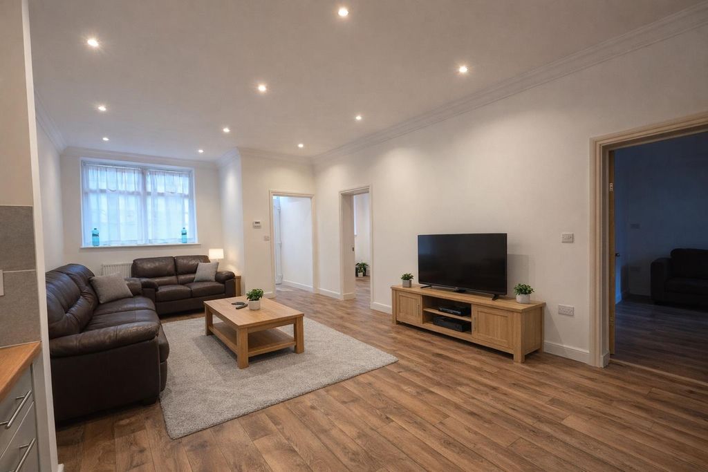 Property photo 2 of 7 De9288c1-Dba6-4824-B760-F6F9Cace8Fc9.Png