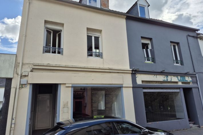 Property photo 1 of 18