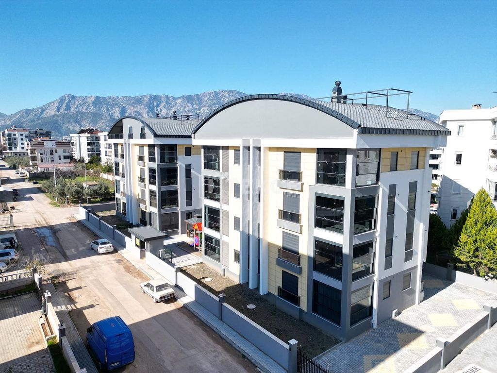 Property photo 3 of 56