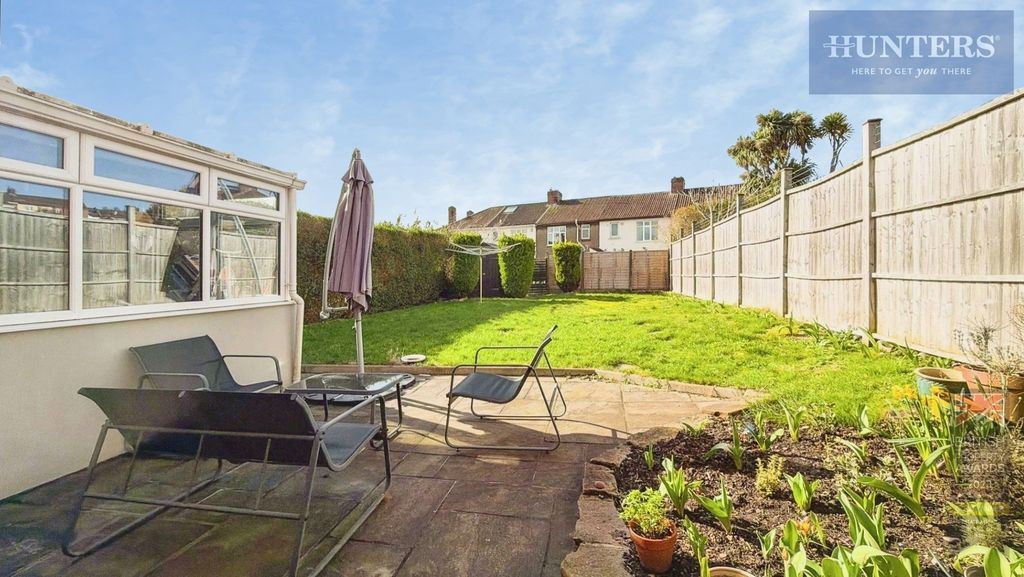 Property photo 2 of 18 Pbox-Img.Jpg