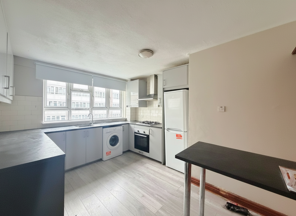 Property photo 3 of 7 Download