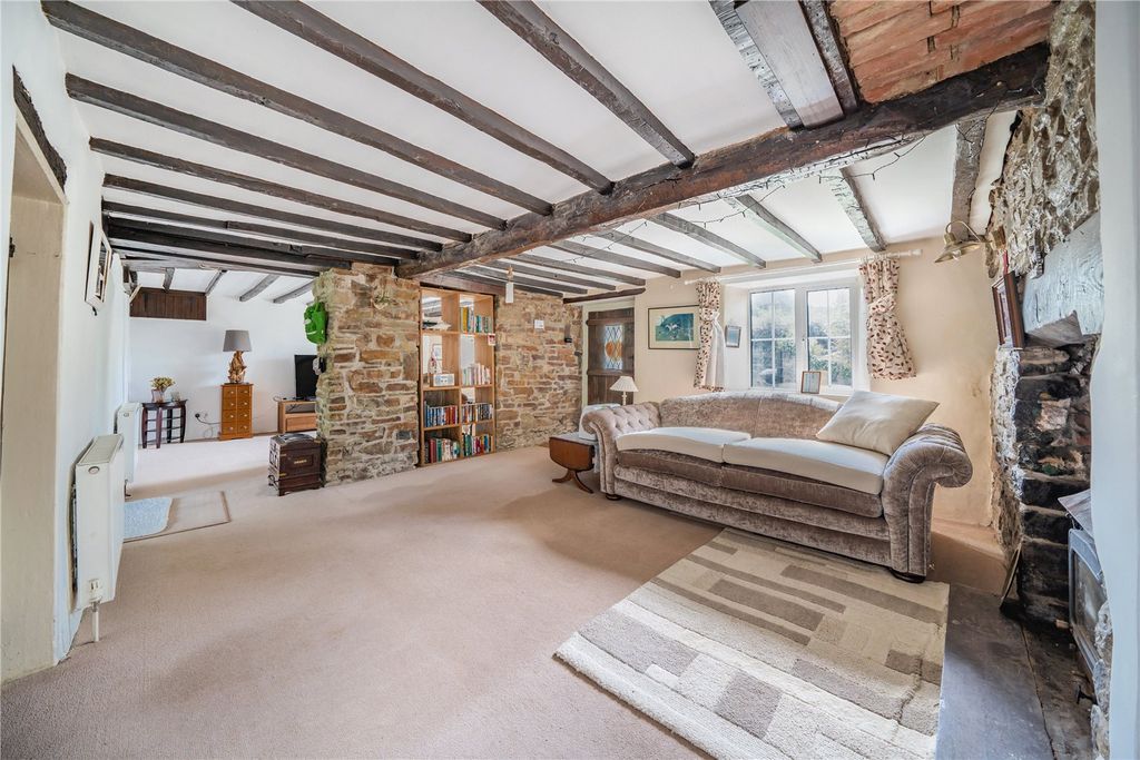 Property photo 2 of 15 Picture No. 33