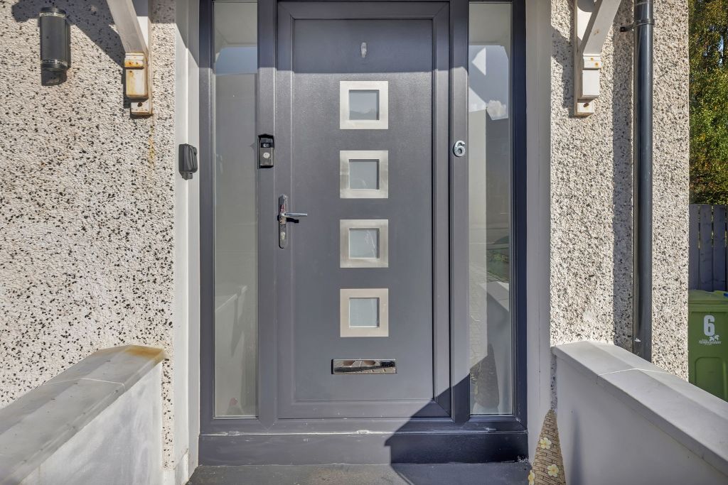 Property photo 2 of 31 1