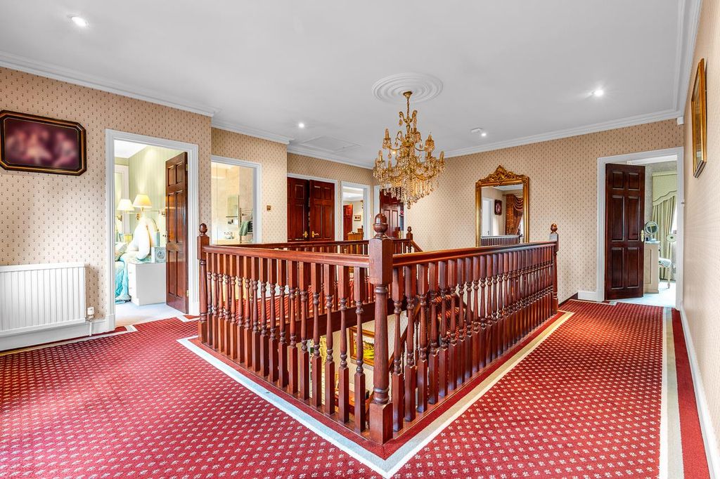 Additional image 18 of 6 bed property for saleWare Park, Ware SG12