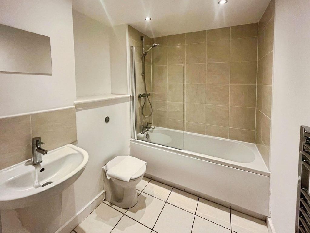Property photo 3 of 9 F5238A5E-18.Jpg