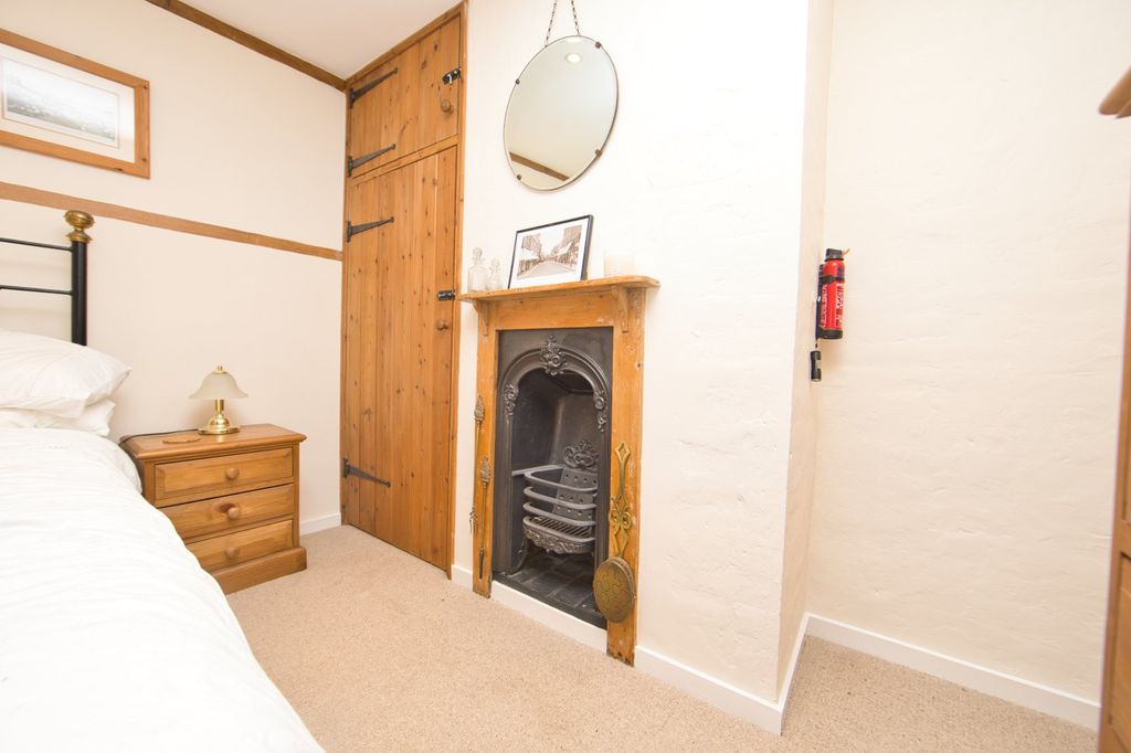 Additional image 8 of 2 bed semi-detached house for saleNelson Street, Deal, Kent CT14