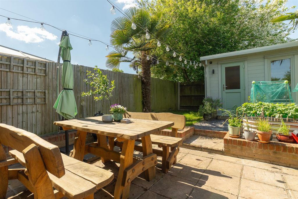 Property photo 2 of 14 Rear Garden..Jpg