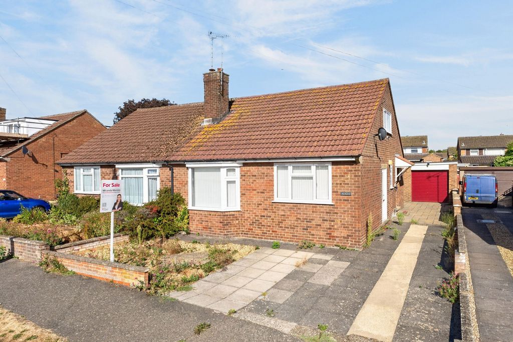 Property photo 1 of 37