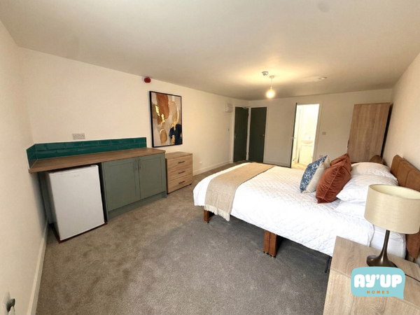 Property photo 1 of 3