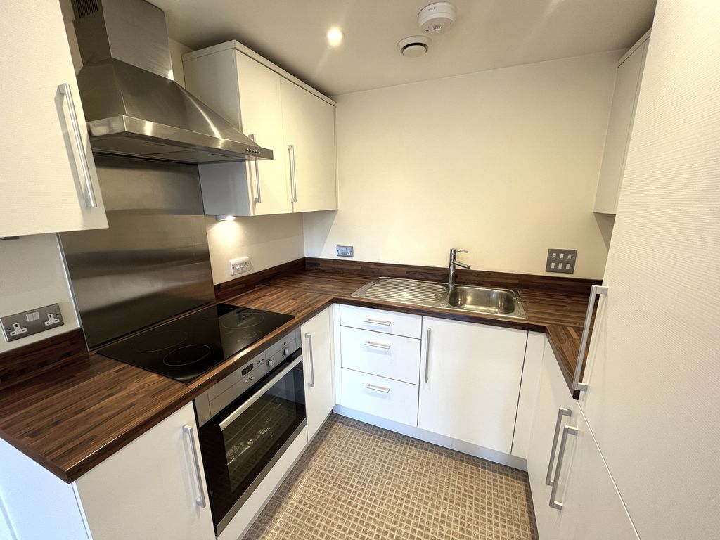 Property photo 2 of 5