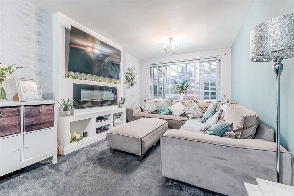 Property photo 2 of 16 Picture No. 30