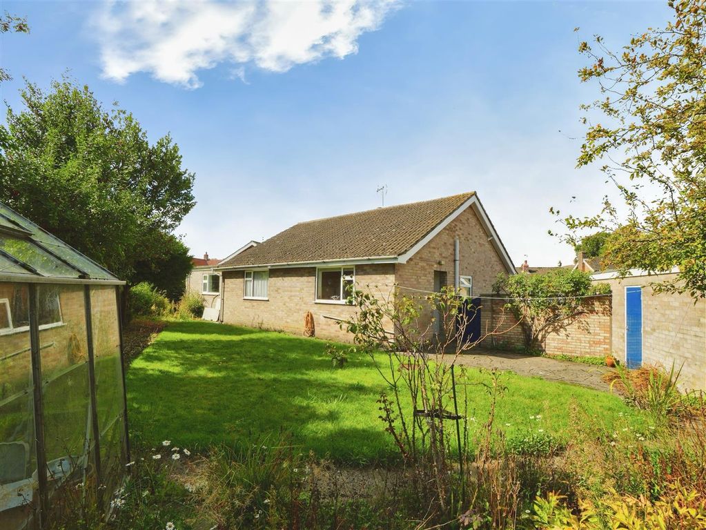 Property photo 2 of 15 External