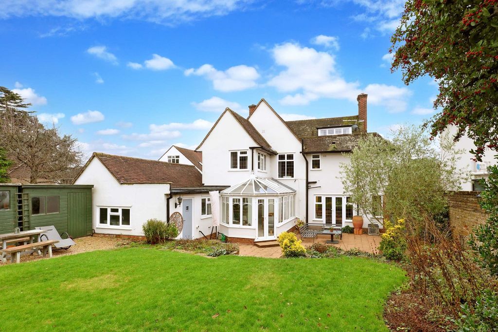 Property photo 2 of 28 Picture No. 07