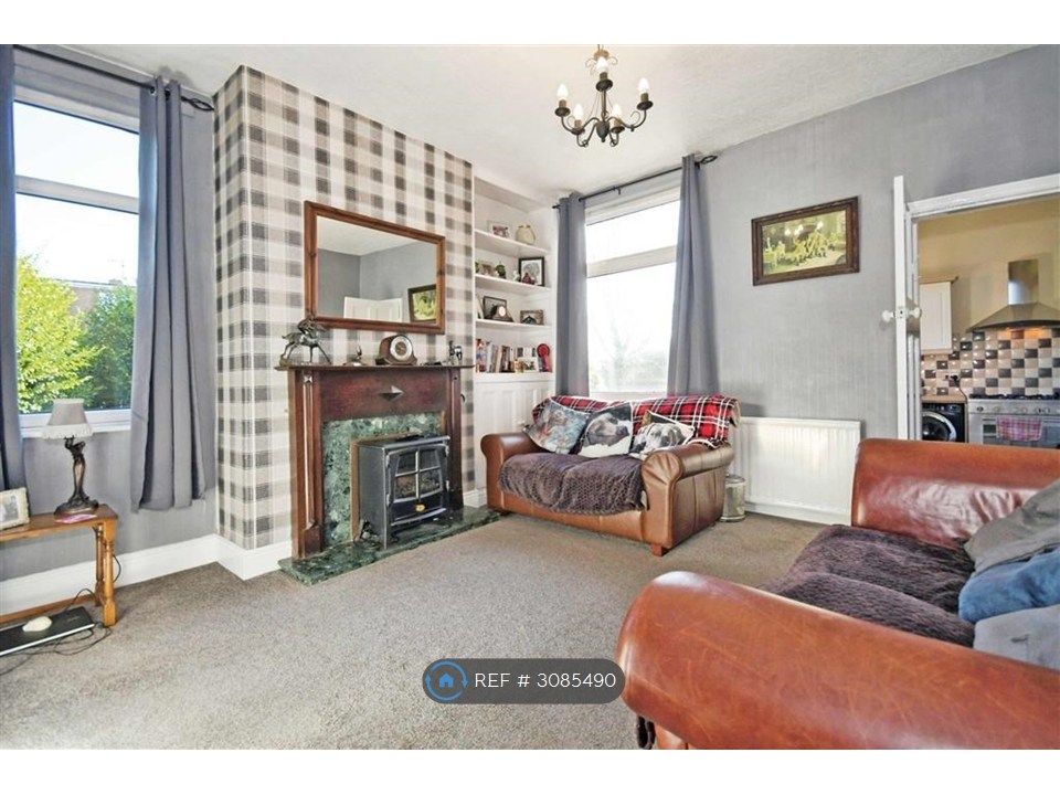 Property photo 3 of 5 Not Furnished
