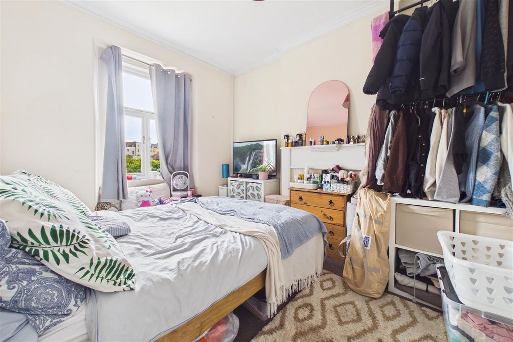 Additional image 6 of 6 bed terraced house for saleUpper Cheltenham Place, Montpelier, Bristol BS6
