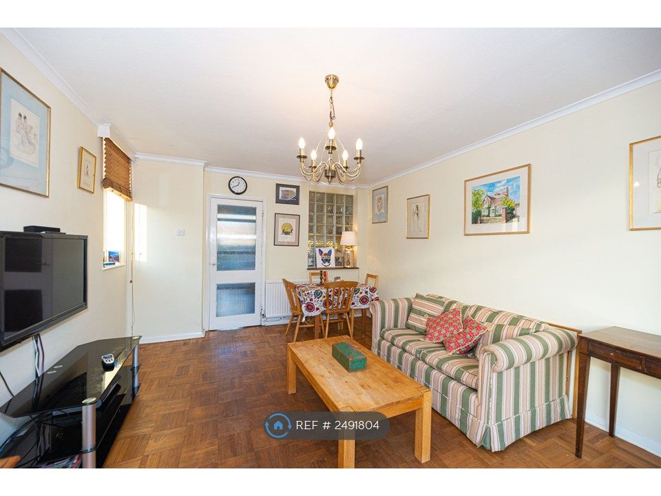 Property photo 3 of 17