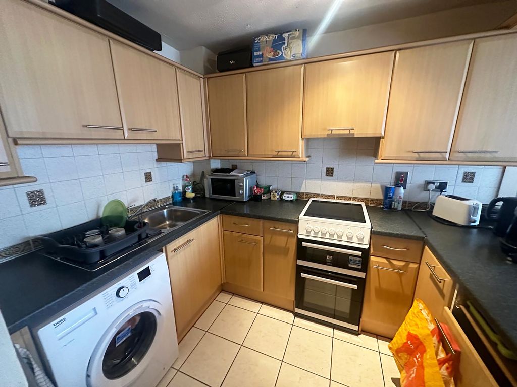 Property photo 2 of 4 Be01B3A3-E2c8-44Bb-8433-Bc90d969Ca19.Jpg