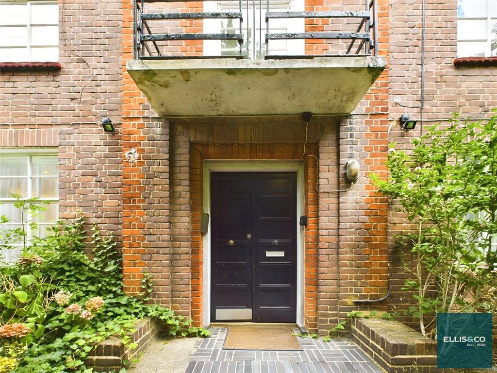 Property photo 3 of 11 Picture No. 69