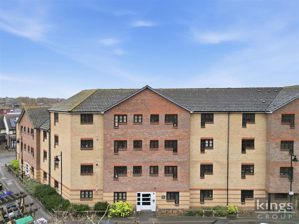 Property photo 1 of 17 003_Dji_0015.Jpg