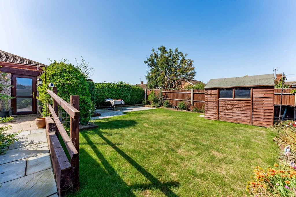 Property photo 2 of 14