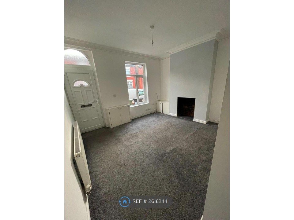 Property photo 3 of 9