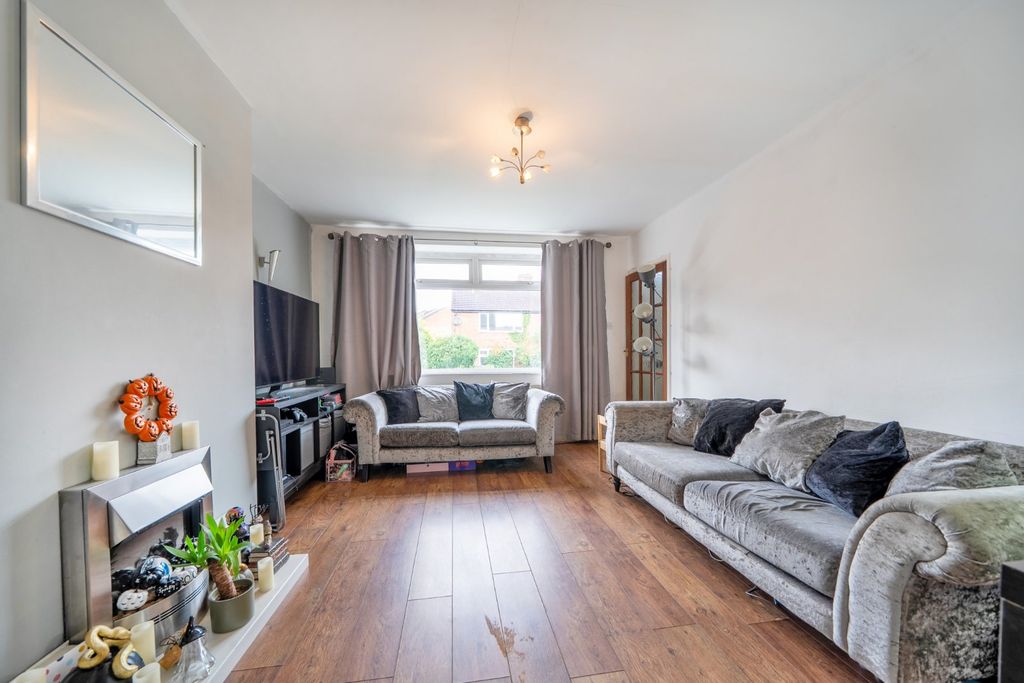 Property photo 3 of 12 Picture No. 05