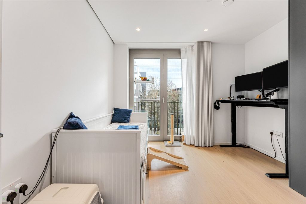 Property photo 3 of 22 Bedroom Two