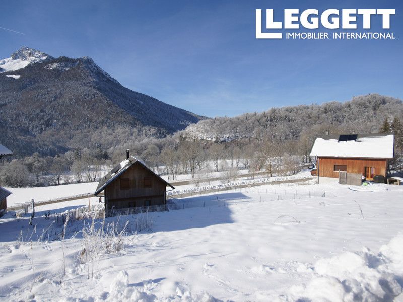 Property photo 2 of 10