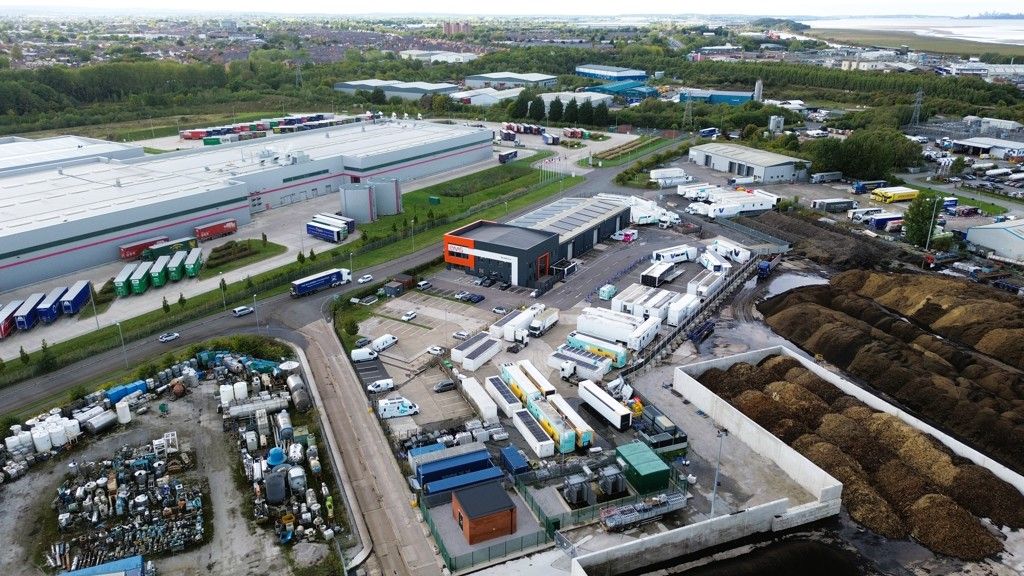 Property photo 2 of 13 Photo 28