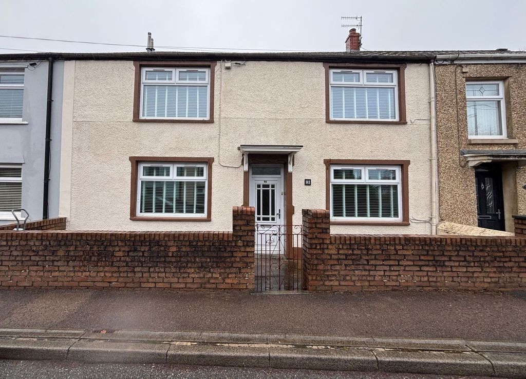 Property photo 1 of 45