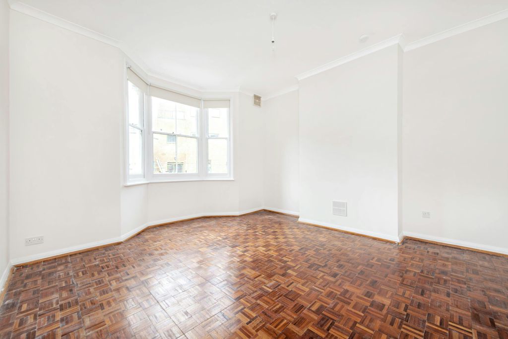 Property photo 1 of 10 Reception Room