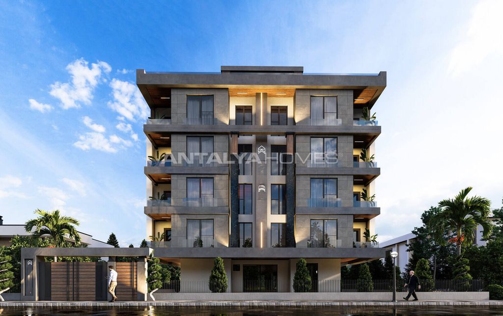 Property photo 3 of 28