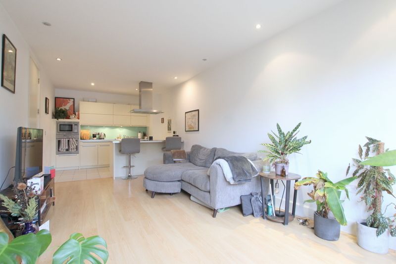 Property photo 1 of 9 1