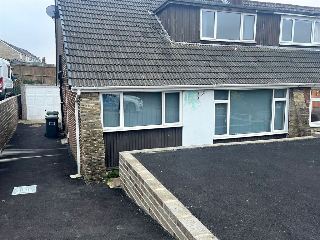 Property photo 2 of 14 Picture No. 18