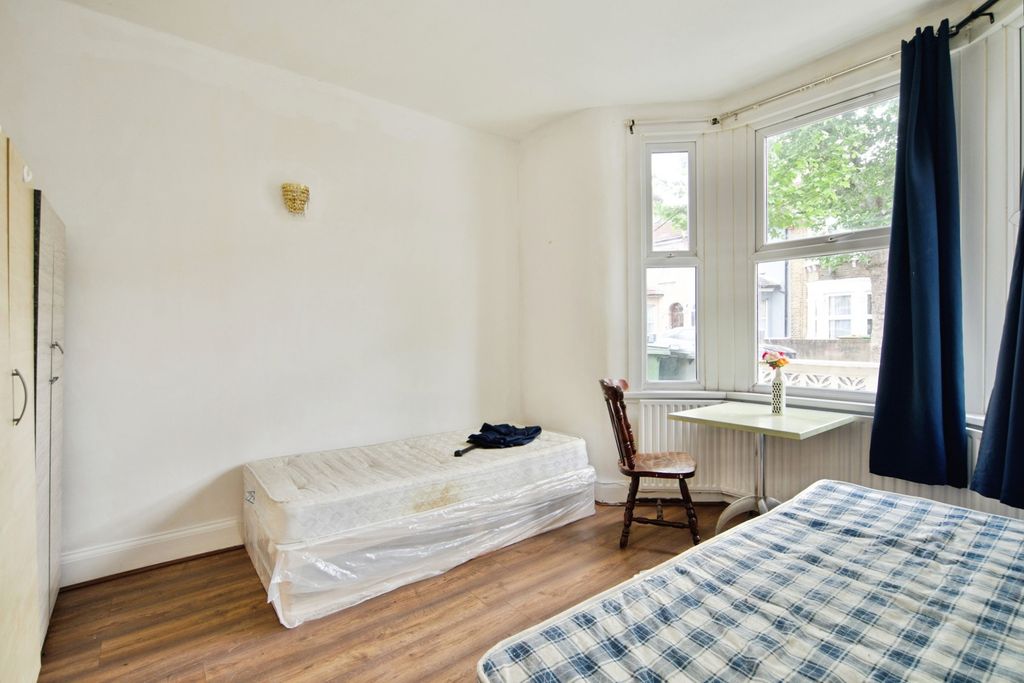 Property photo 2 of 13 Pbox-Img.Jpg