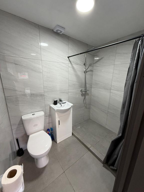 Property photo 2 of 2