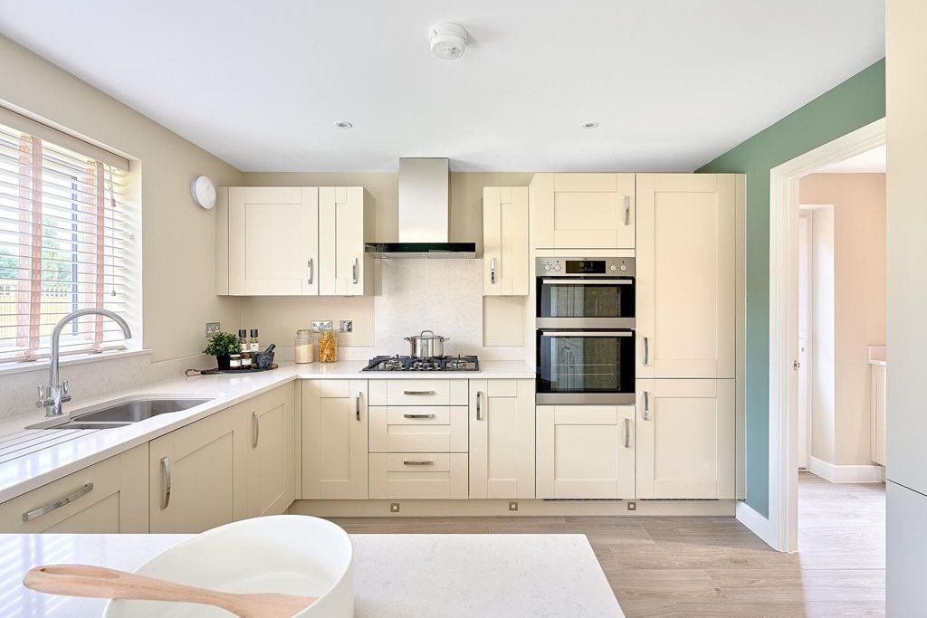 Property photo 2 of 15 Modern Kitchen Design With Lots Of Storage Space