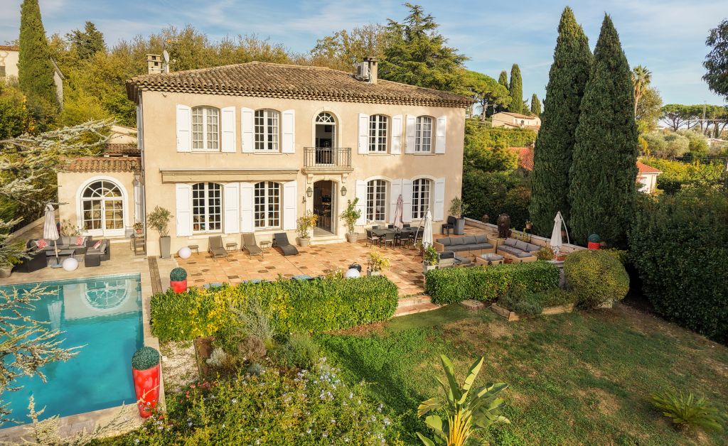 Property photo 3 of 21