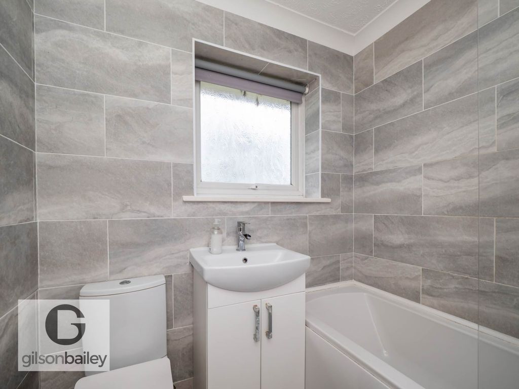 Property photo 3 of 25